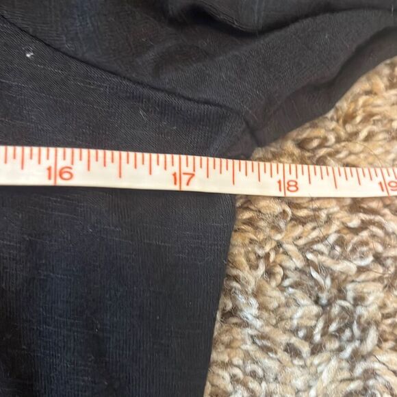 Daniel Rainn Small Black Crochet Cold Shoulder Ruffle Top Boho Whimsigoth  m - Picture 6 of 7